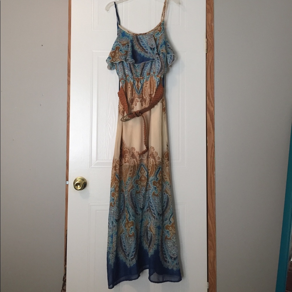Size small maxi dress
