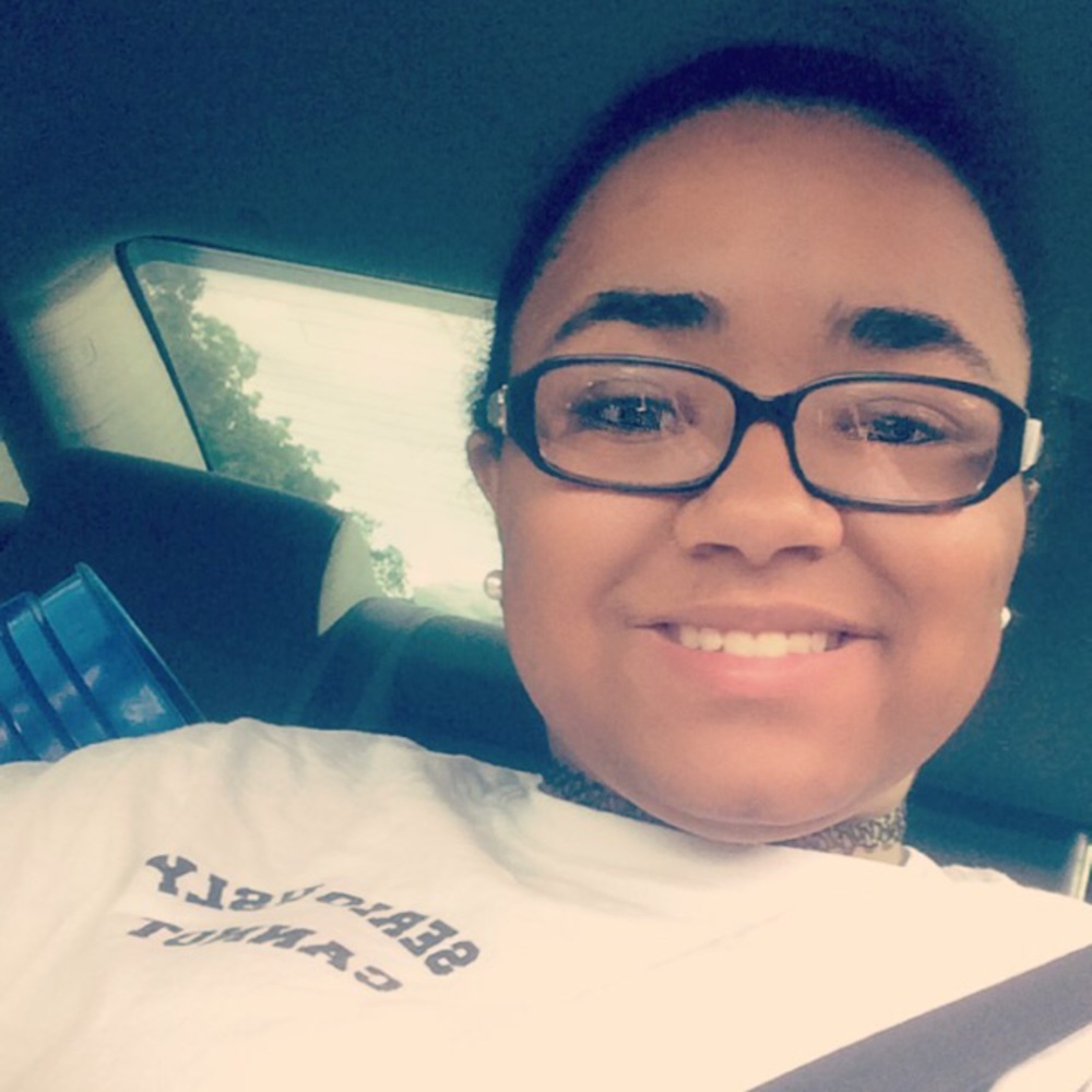 Meet your Posher, Deondra