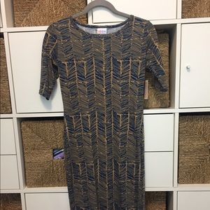 LulaRoe Julia XS