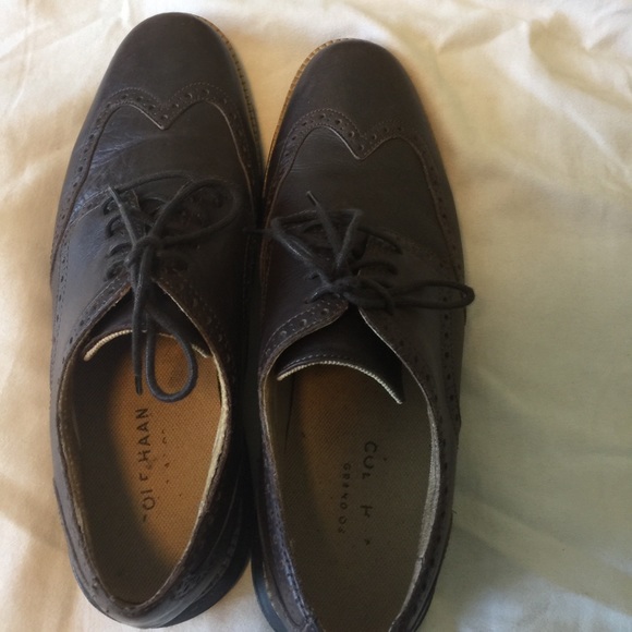 Men's 10 1/2 Cole Hahn shoes - Picture 2 of 3