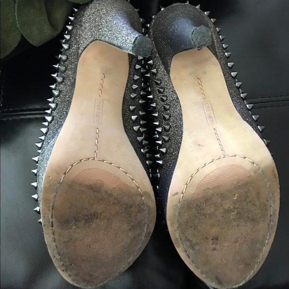 Sexy Vince Camuto Heels! Excellent Condition! 😍 - Picture 6 of 6
