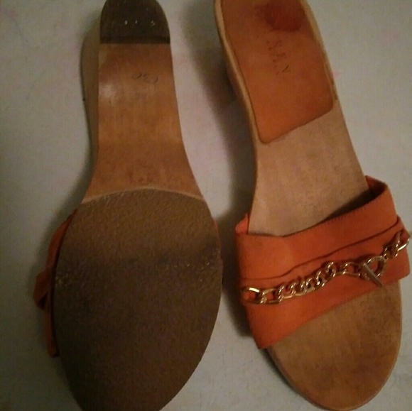 2INCH ORANGE WOOTEN HEELS - Picture 3 of 3