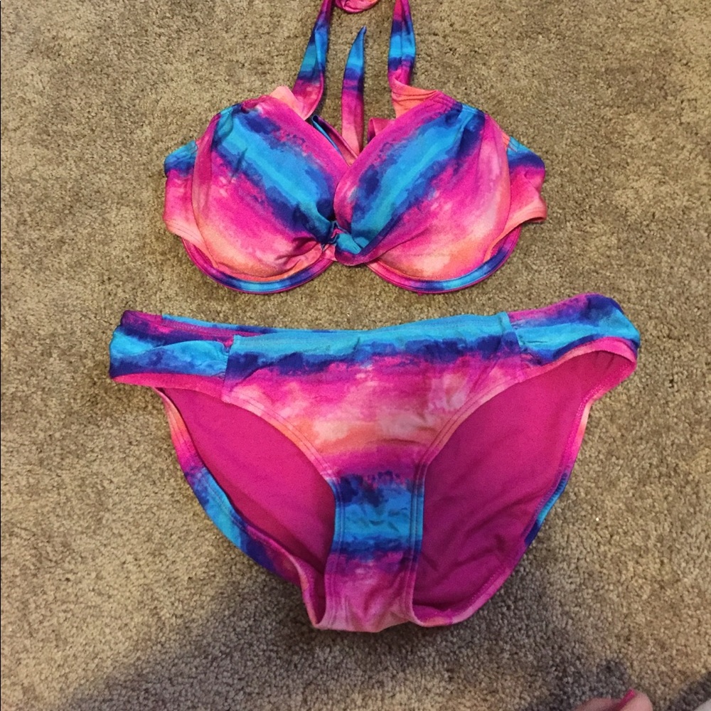 Ambrielle bikini set