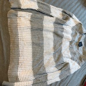 American eagle sweater