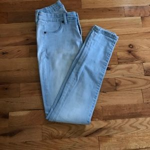 Blank NYC 'skinny' fit light jeans