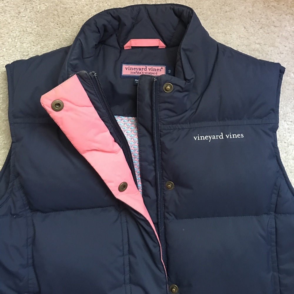 Vineyard Vines Navy and Pink Down Vest