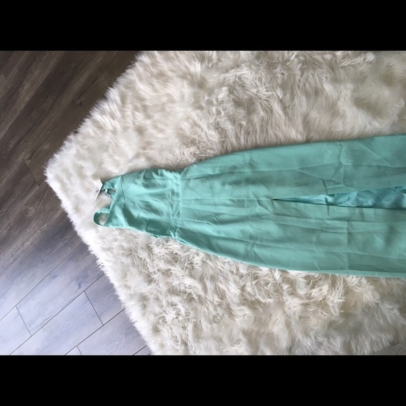 White Fox Boutique TEAL dress. - Picture 3 of 4