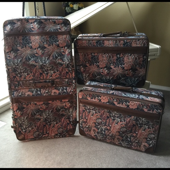 Givenchy Other - Givenchy Luggage 1980's - 3pc Travel Set Suitcase