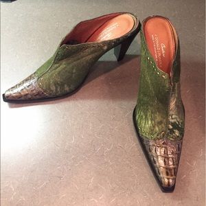 VINTAGE COUTURE  western mules