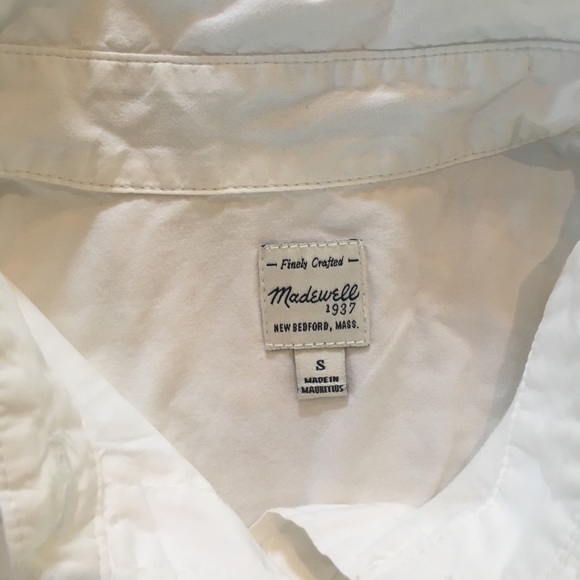 Madewell Tops - Madewell Essential White Boyshirt Madewell Tops - Madewell Essential White Boyshirt