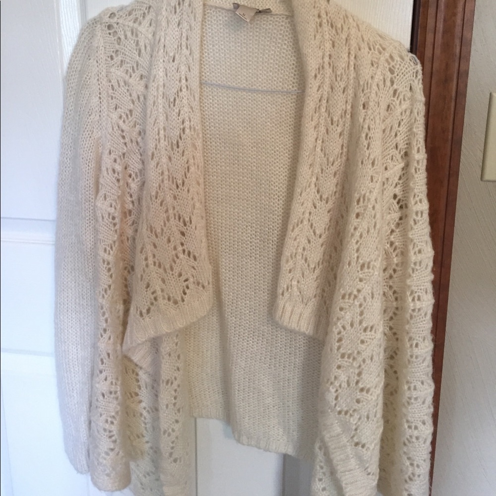 Flattering, soft cardigan