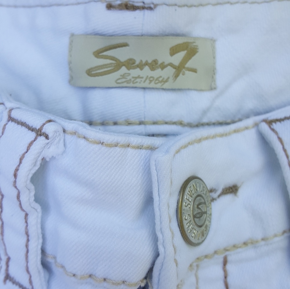 Seven white jean shorts, size 30