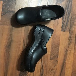 Dansko nursing shoes
