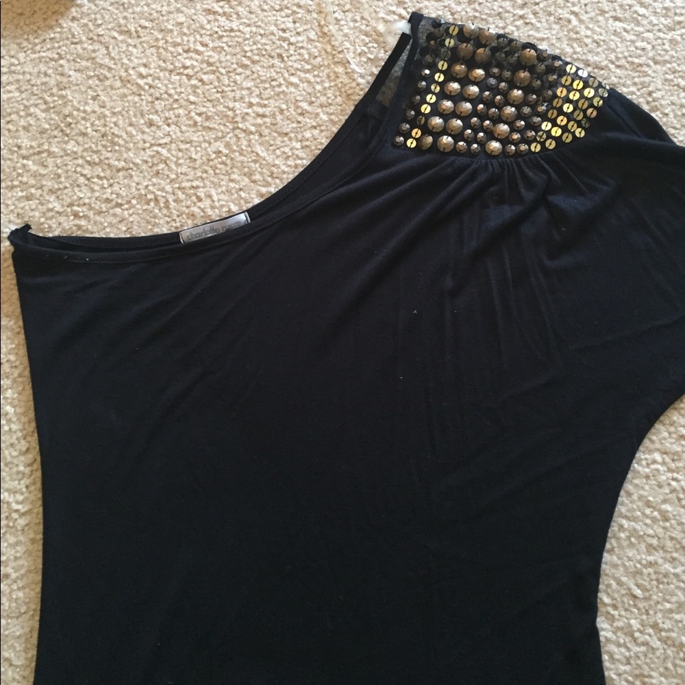 One arm black top with gold shoulder detail