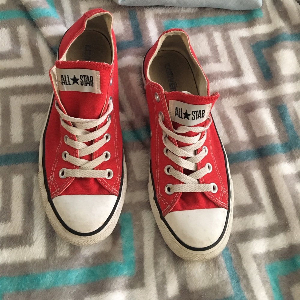 red converse