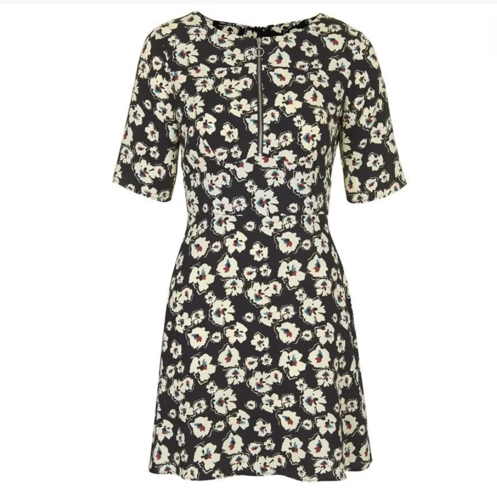 TOPSHOP FLORAL SHORT SLEEVE DRESS