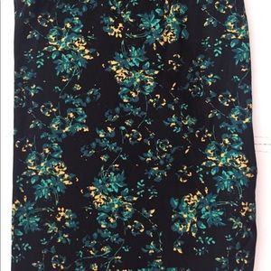 ✨NWT LULAROE TC LEGGINGS✨