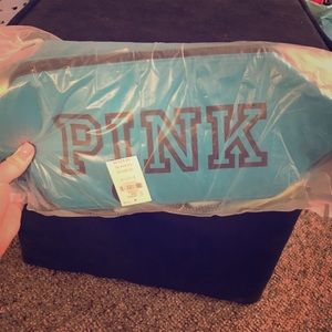 Victoria Secret pink cooler/lunch bag