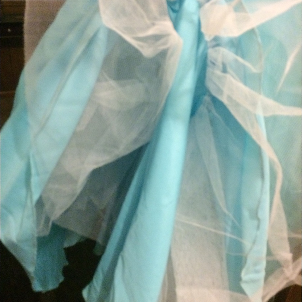 Prom dress - Picture 4 of 4