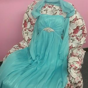 Evening gown more aqua / coral than blue