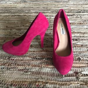 Steve Madden Pink/ Fuschia Suede Stilettos