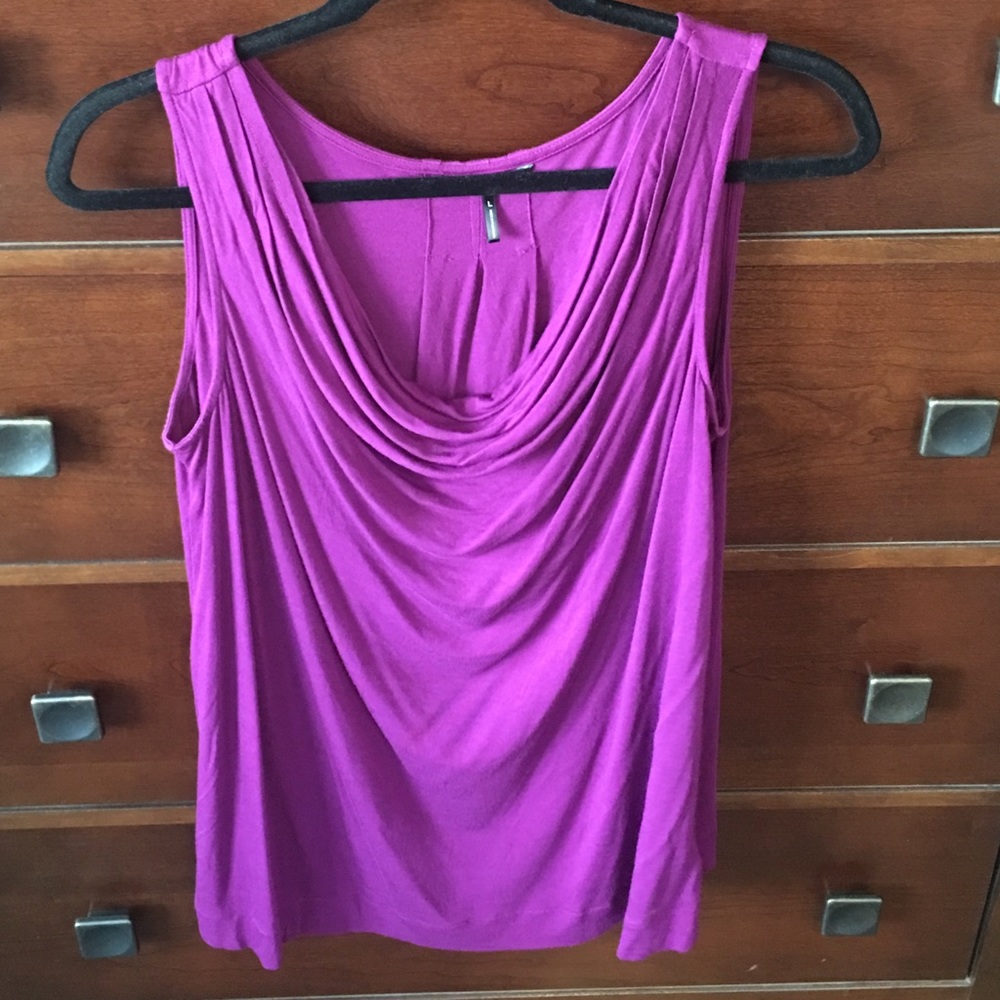 Daisy Fuentes ruched neck sleeveless tank top L