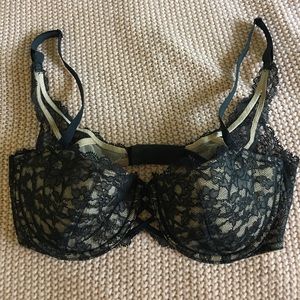 Victoria's Secret Very Sexy Balconet