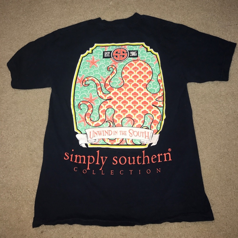 Simple southern navy tee