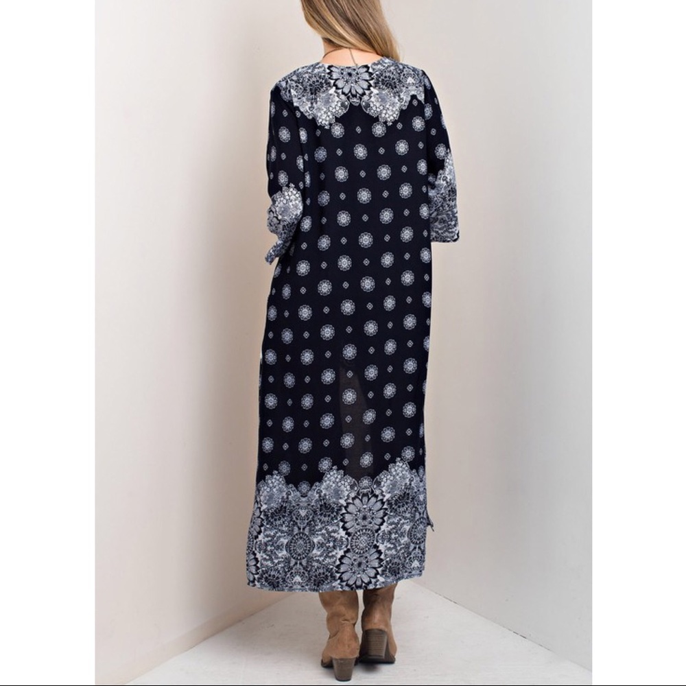 BETH Light Long Cardi - NAVY - Picture 4 of 5