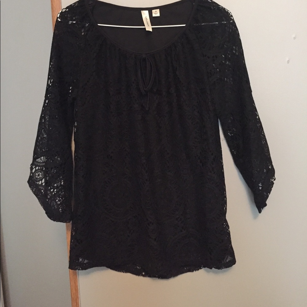 Size small lace top