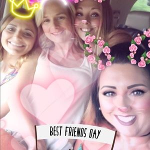 Meet your Posher, Emily