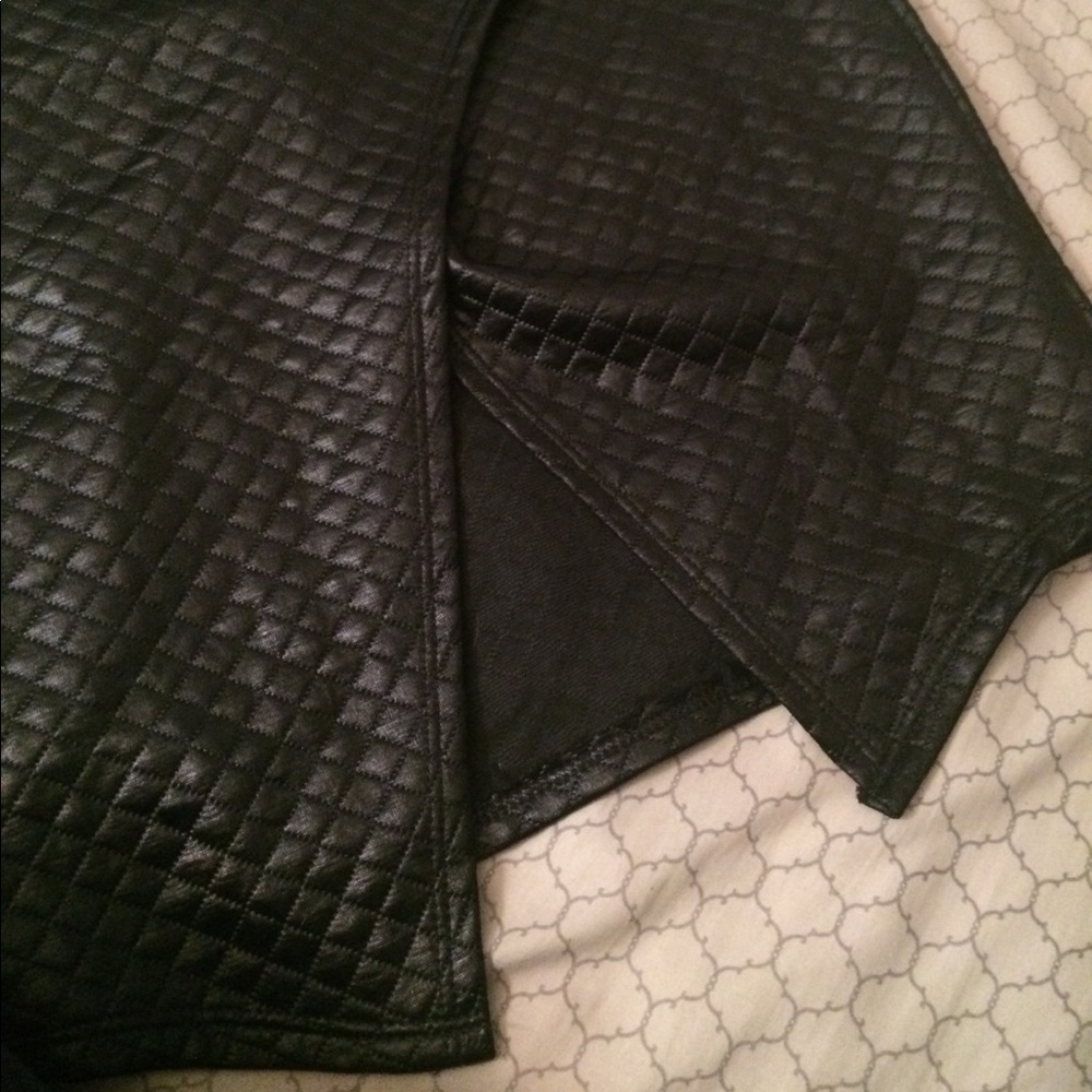Charlotte Russe mid length faux leather skirt - Picture 2 of 2
