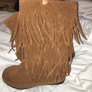 Rampage fringe boots