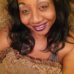 Meet your Posher, Levette