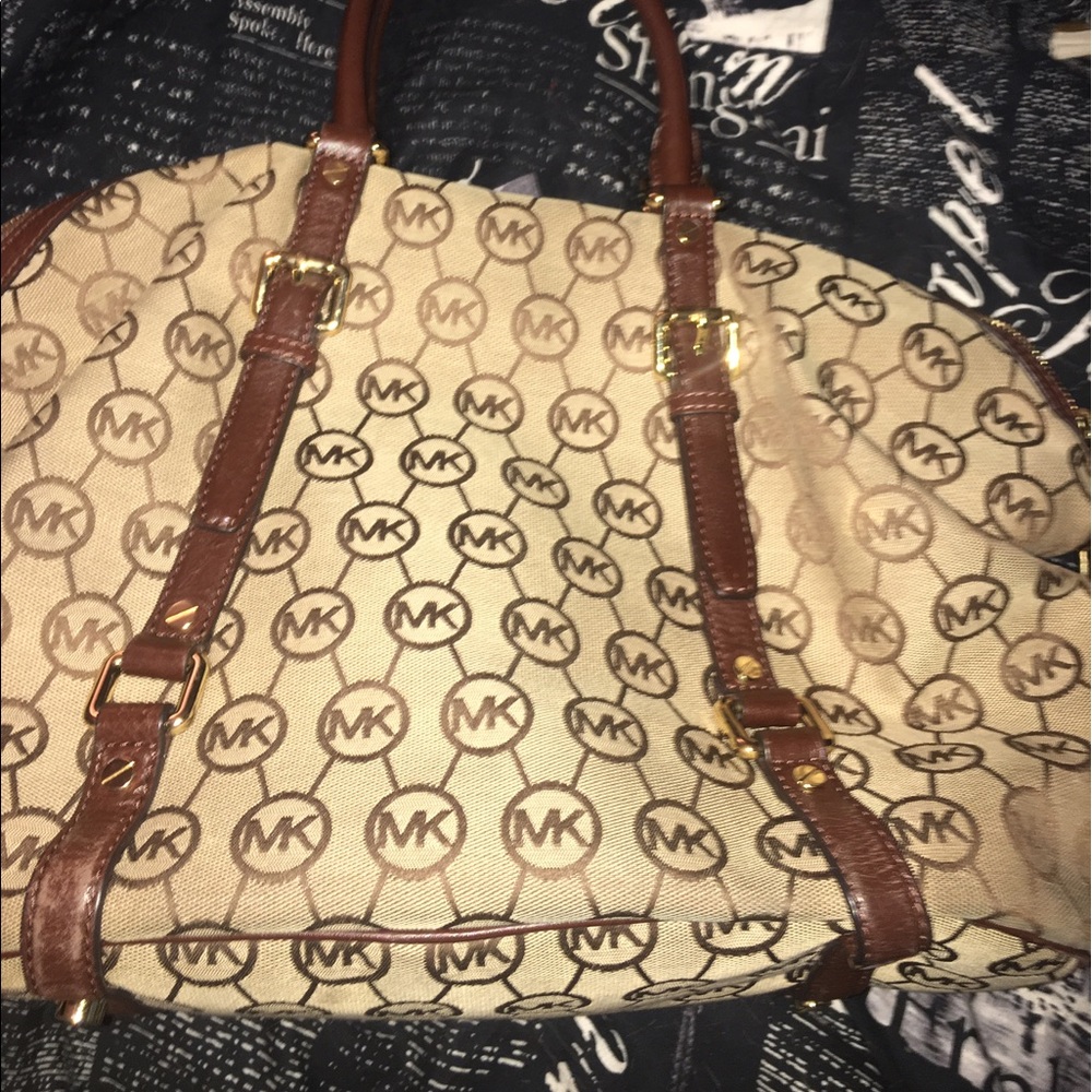 Michael Kors purse