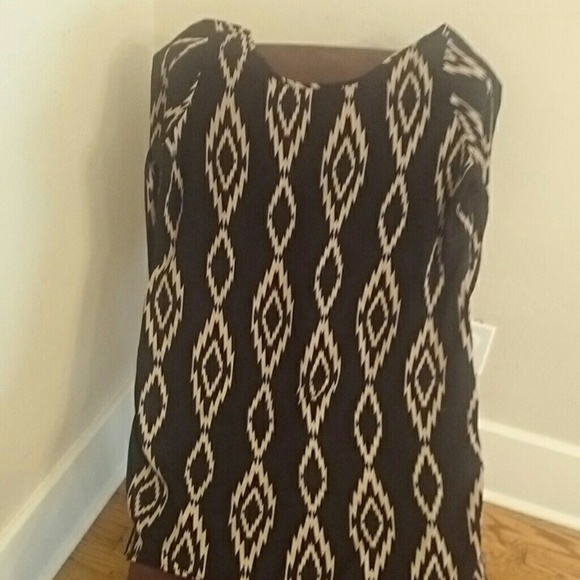 Tunic - Picture 1 of 3