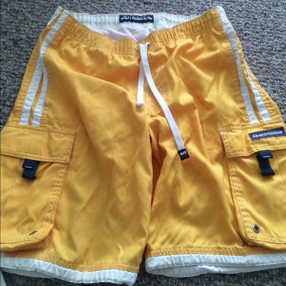 🚫SOLD Men's Abercrombie&Fitch swim shorts - Picture 2 of 3