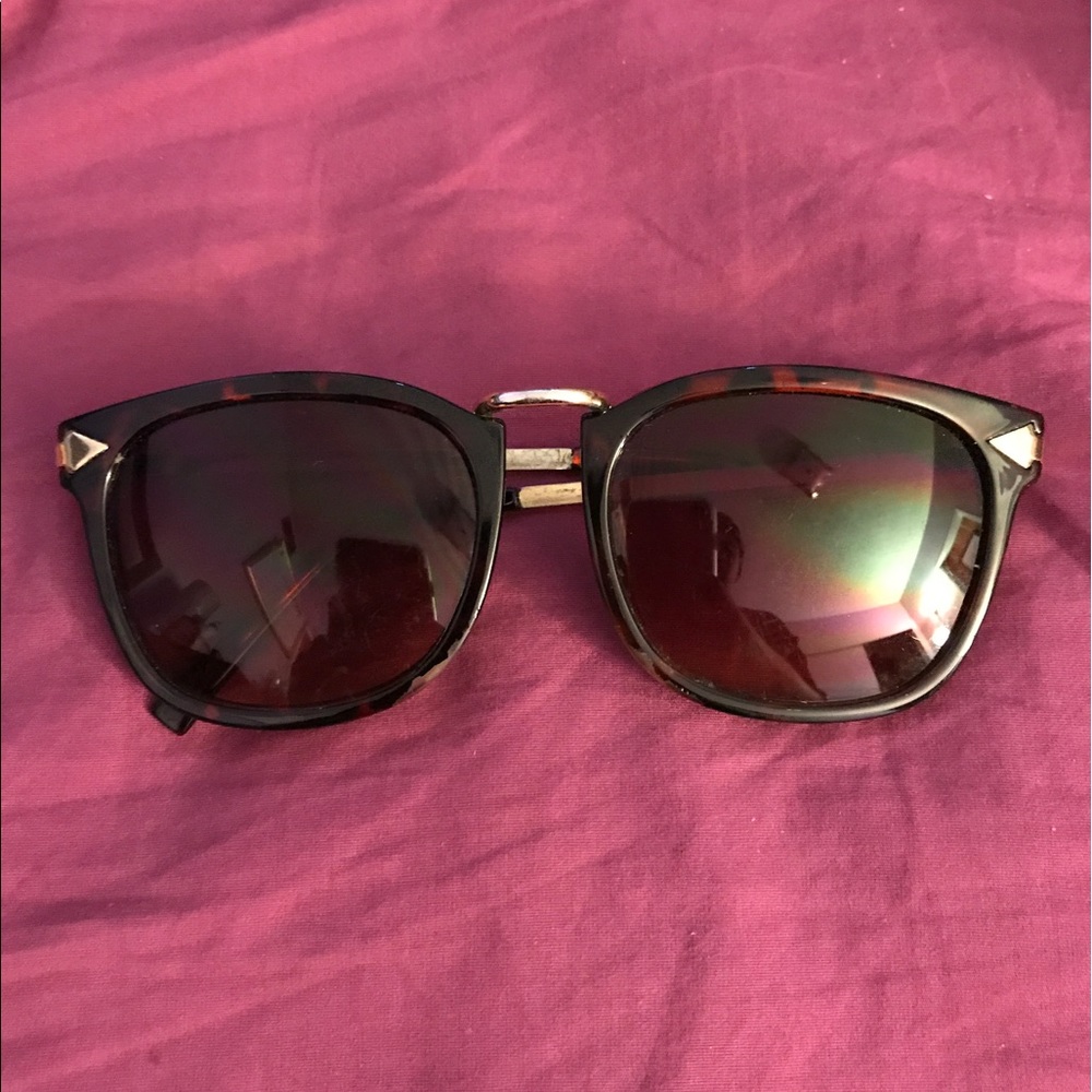 Printed sunglasses