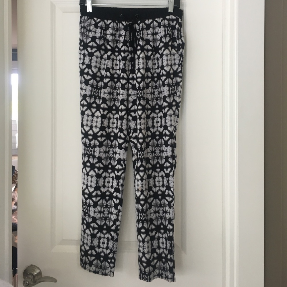 Sanctuary Cropped Printed Pants