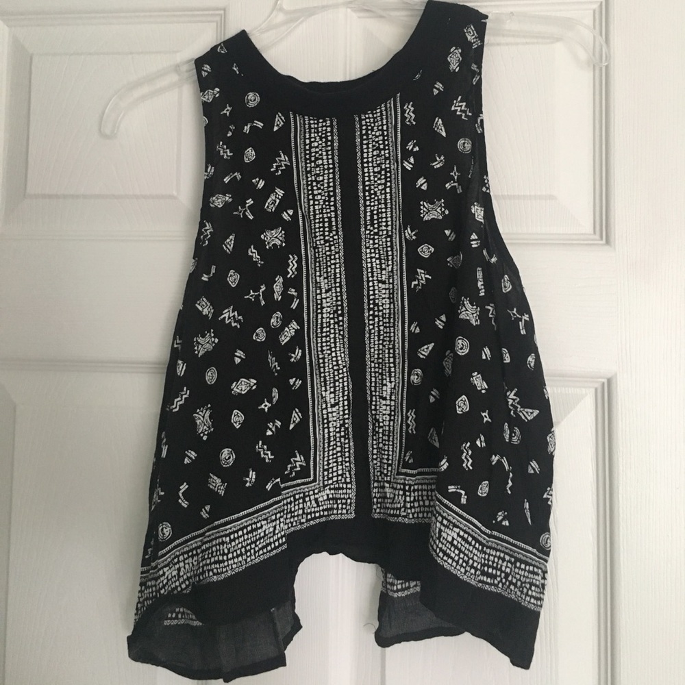 Black and white tank