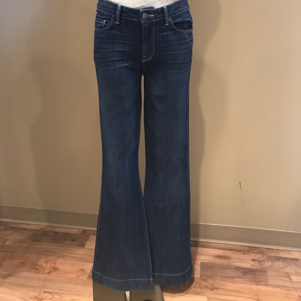 NWT Fit and Flare Jeans