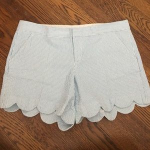 Lilly Pulitzer buttercup blue seersucker shorts!