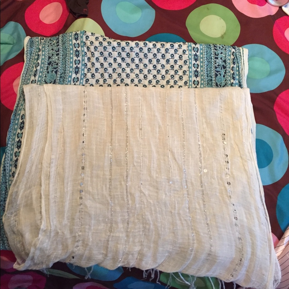 2 really pretty scarves