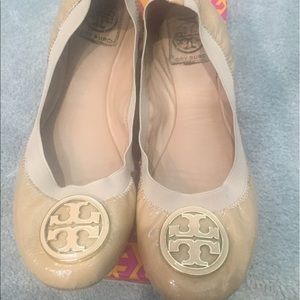 Tory Burch Caroline Flats size 9