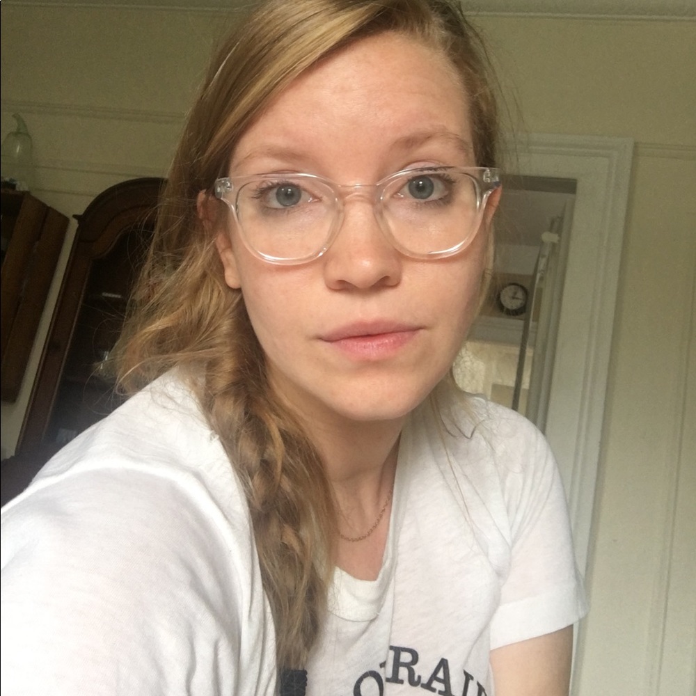 Meet your Posher, Annie