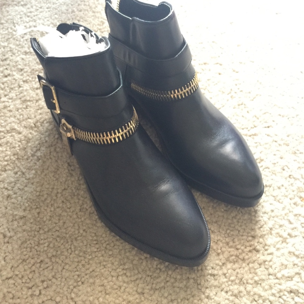 Zara ankle boots black leather