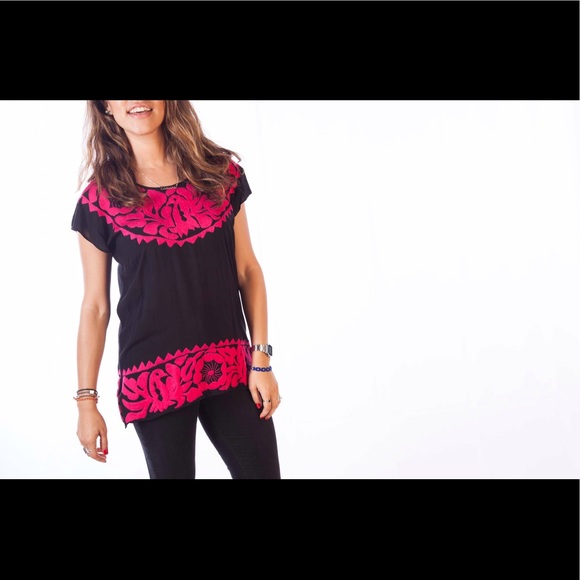 Conzatti Blouse - Picture 1 of 1