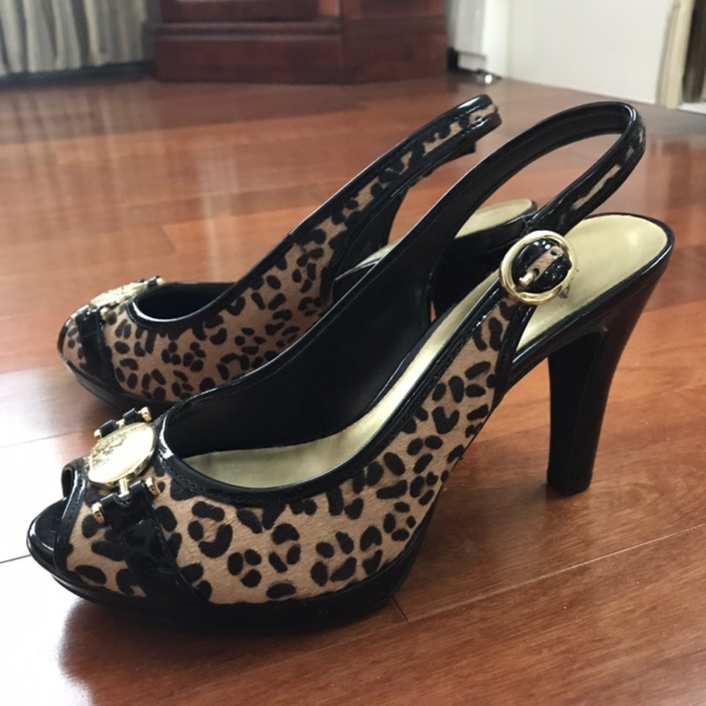Anne Klein Heels - Picture 3 of 7