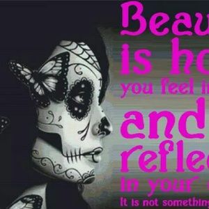 Meet your Posher, Lyndsey