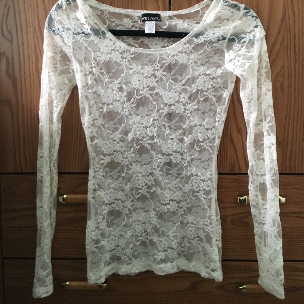 Lace long sleeve